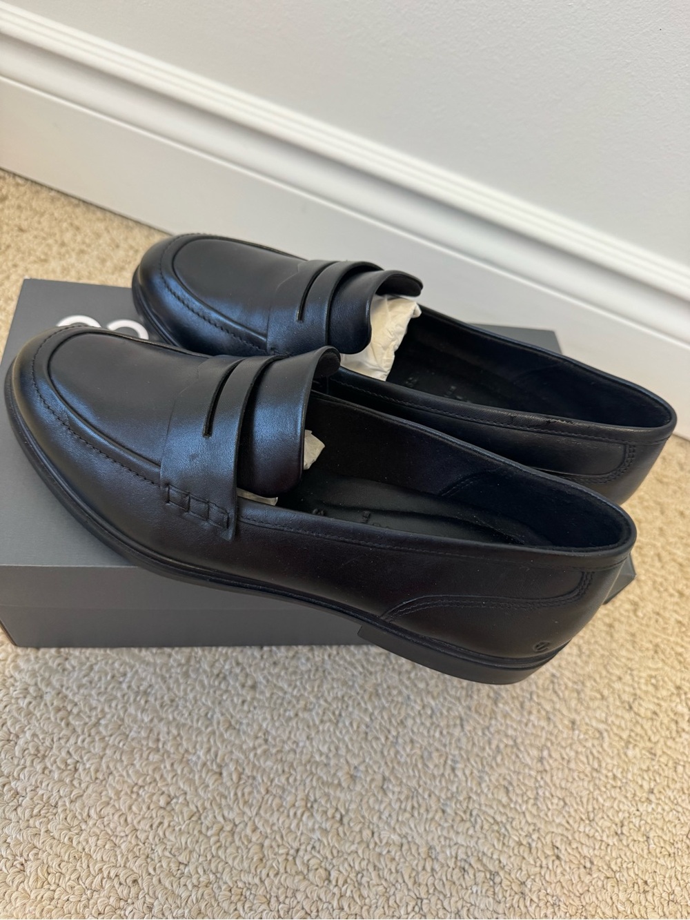 Ecco Black Leather Penny Slip-On Loafers for Men